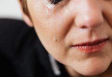 7 biblijskih stihova koji će vam pomoći kada se nađete u nevolji