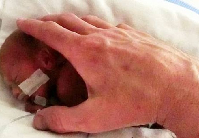 lijecnici-digli-ruke-od-bebe liječnici digli ruke od bebe