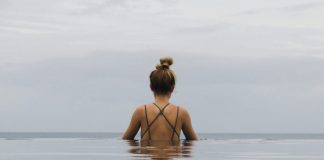 Je li grijeh nositi bikini na plaži?