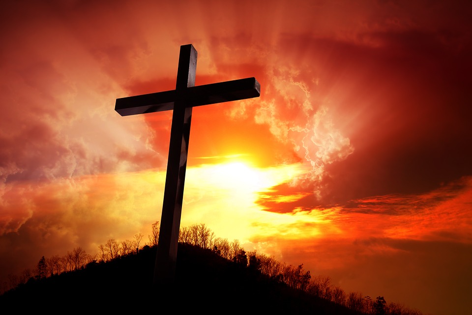 Koliko je dugo Isus bio na križu