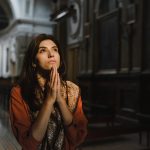 7 molitvi koje kršćani trebaju prestati moliti Molitve koje kršćani trebaju prestati moliti