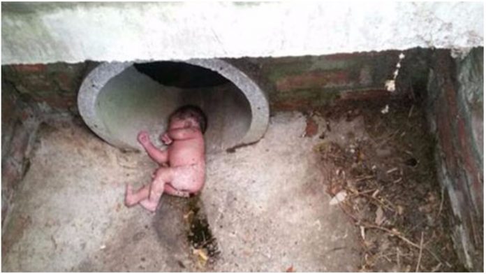 napušteno dijete kanalizacijski otvor