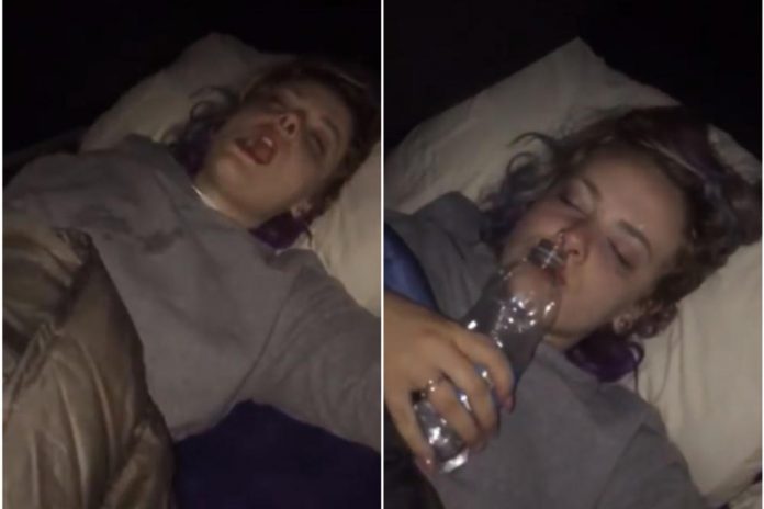 Djevojka objavila šokantnu snimku nakon konzumiranja pića u koje su joj ubacili drogu Djevojka objavila šokantnu snimku nakon konzumiranja pića u koje su joj ubacili drogu