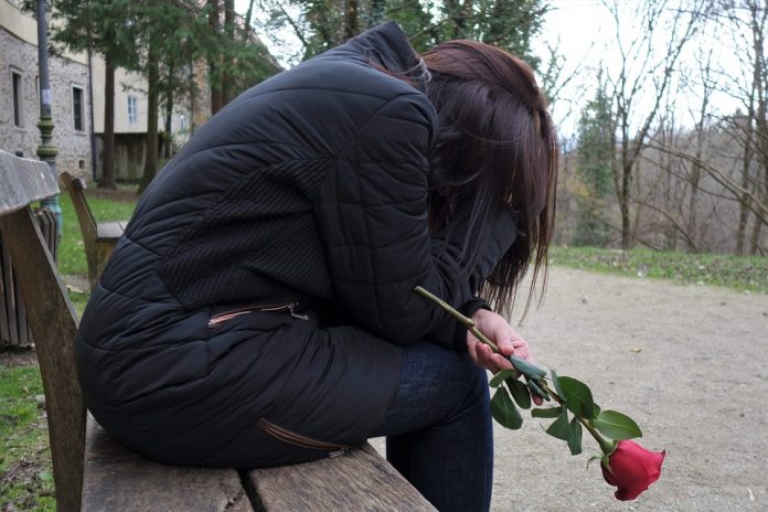 Jadna, uznemirena dušo, ohrabri se Jadna, uznemirena dušo, ohrabri se