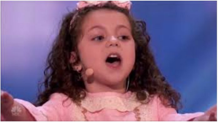 Sophie Fatu Djevojčica (5) izvedbom pjesme Franka Sinatre oduševili žiri
