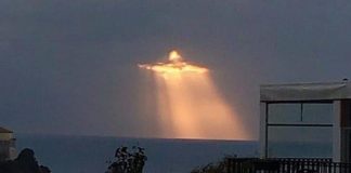 Lik Isusa Krista se pojavio na nebu iznad Italije