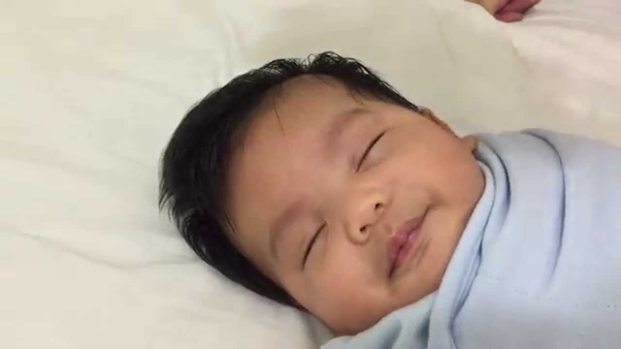 Snalažljivi otac je otkrio kako uspavati bebu u jednoj minuti