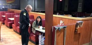 Policajac uočio usamljenu djevojku