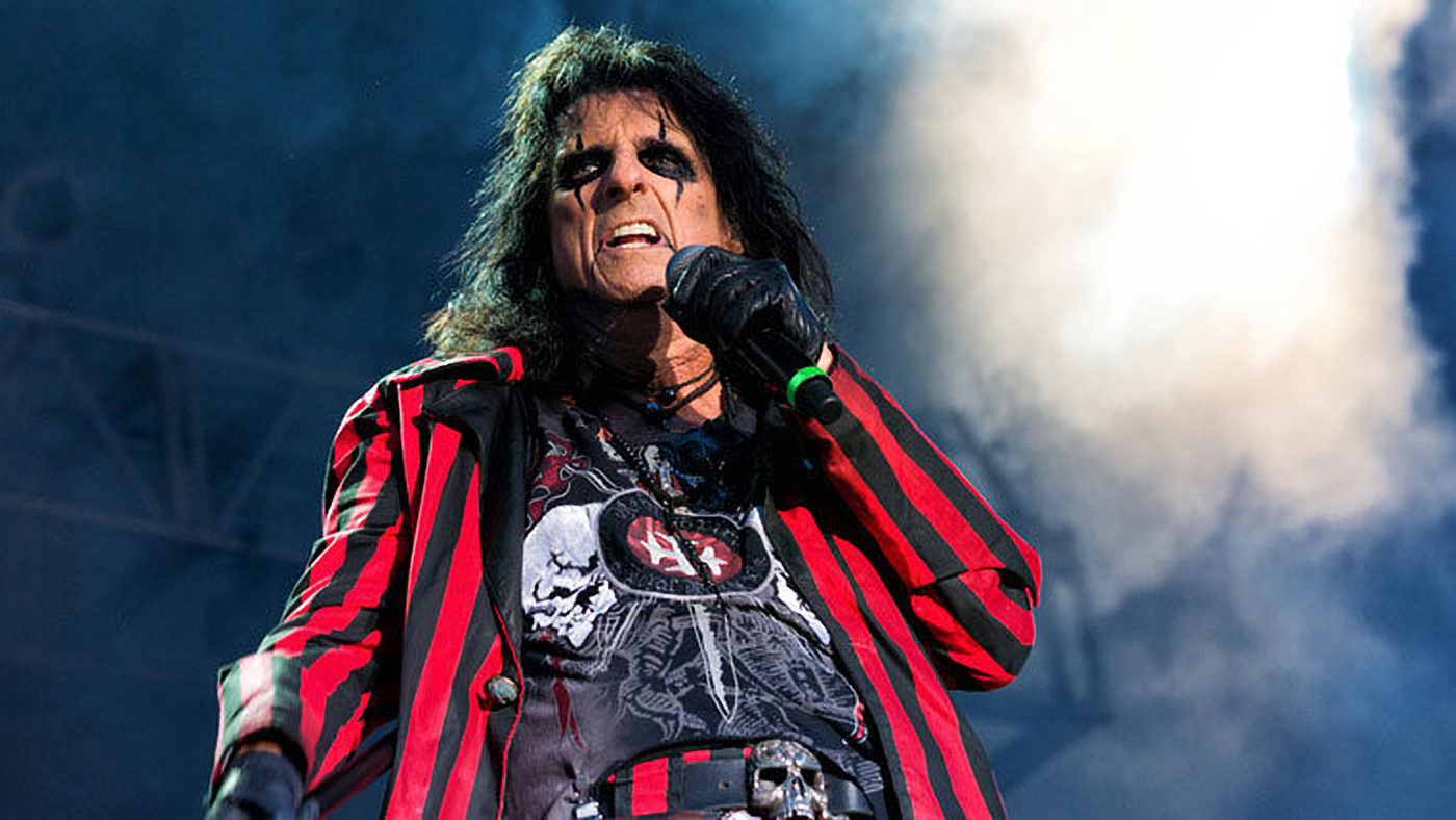 Alice Cooper govori kako je spašen od ovisnosti i sada svira za Isusa