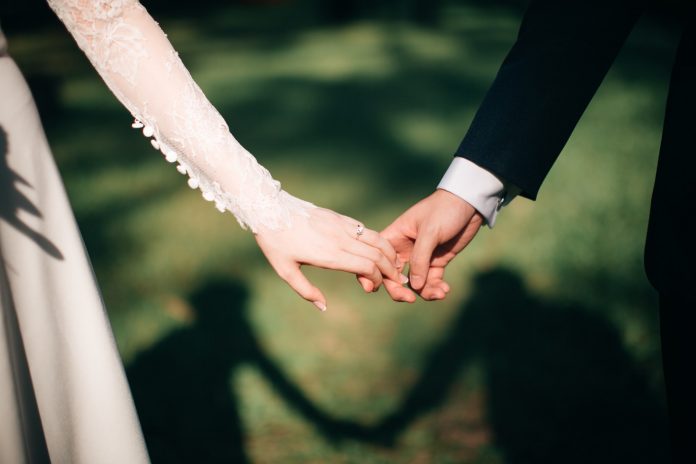Trebaju il kršćani ići na vjenčanja osoba druge vjere?