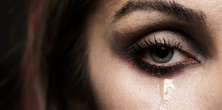 5 zdravstvenih problema koje plakanje može riješiti