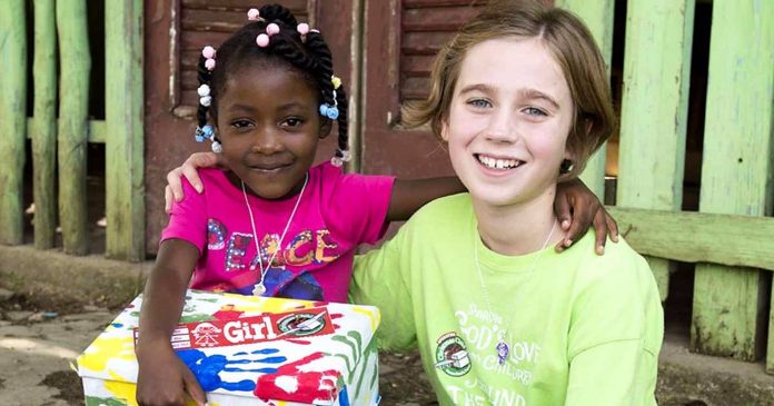 Djevojčica donirala 10 tisuća paketa siromašnoj djeci diljem svijeta