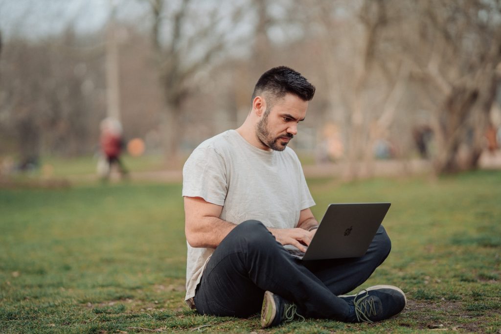 Grijesi koje činite kada gledate pornografiju