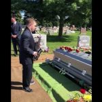 Mladić s Downovim Sindromom na saksofonu ispratio svog pokojnog djeda