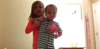Mama je ostavila bebu samo sa sestrom ne očekujući što će se dogoditi