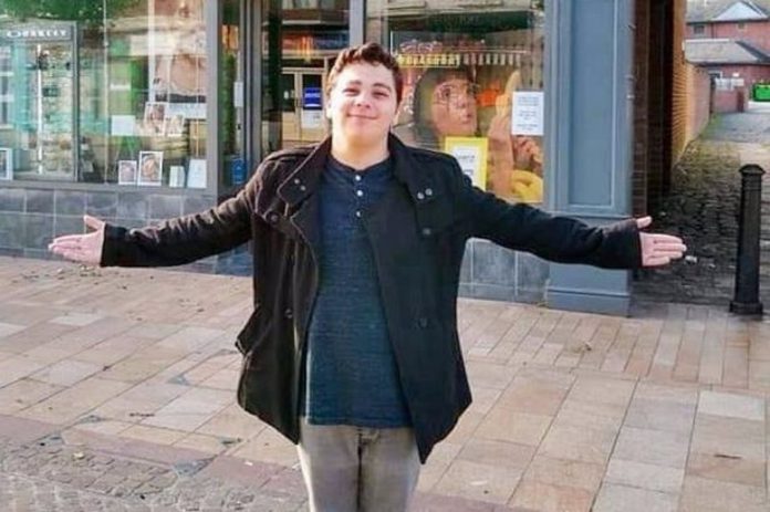 Mladić (21) je otišao prespavati kod prijatelja, iznenada je umro Mladić (21) je otišao prespavati kod prijatelja, iznenada je umro