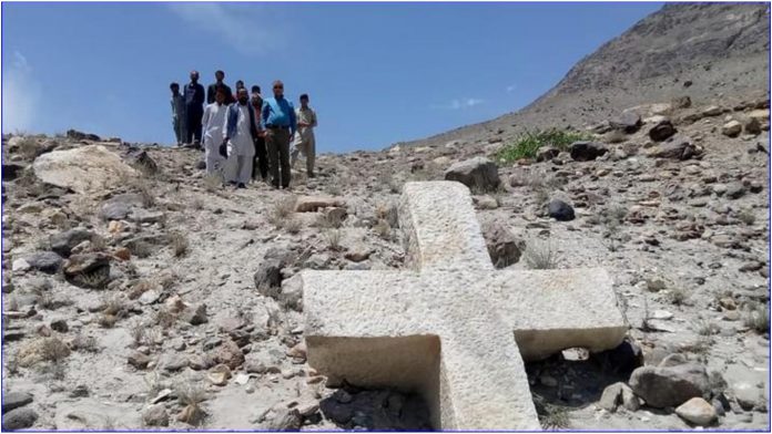 U Pakistanu pronađen križ star 1200 godina