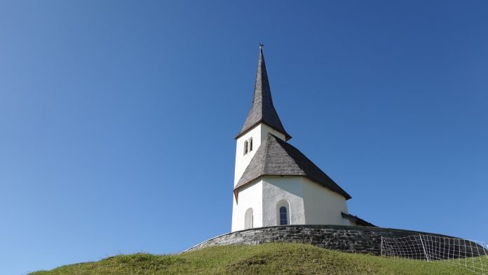 Postoji li savršena crkva na zemlji?
