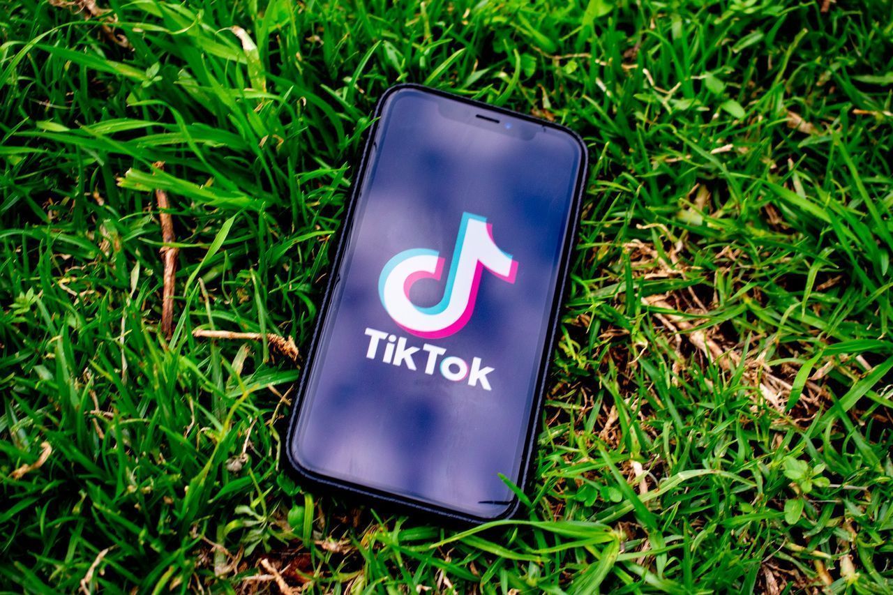 Kako TikTok utječe na djecu