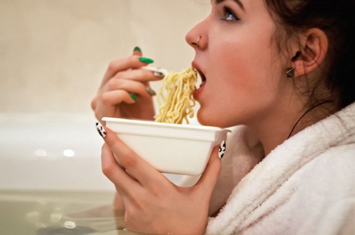 Volite jesti tjesteninu? 5 posljedica koje ima na zdravlje