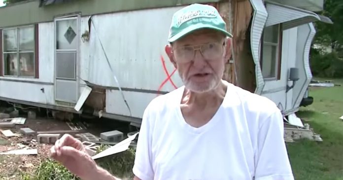 90-godišnjak razgovarao s Bogom tijekom poplava