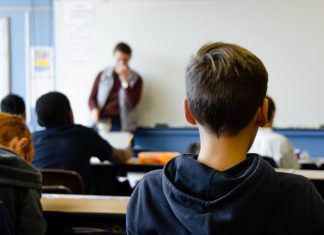 odgovoriti ljudima koji vas ismijavaju