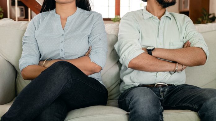 6 znakova emocionalnog razvoda