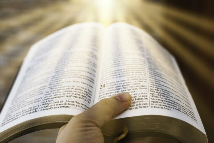 Riječ Božja Isus Biblija