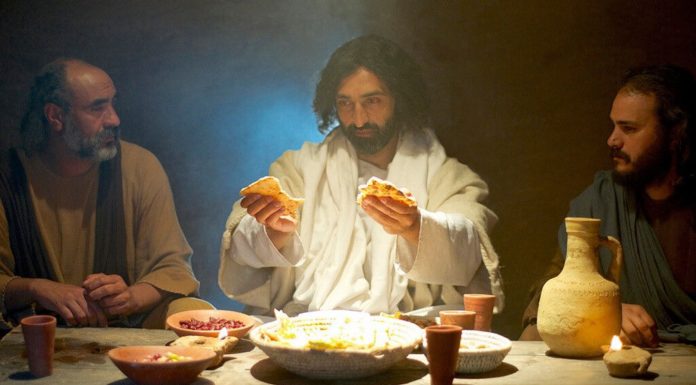 Prepoznaše ga u lomljenju kruha