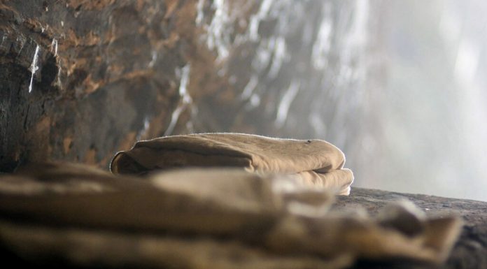 Trebalo je da Isus ustane od mrtvih