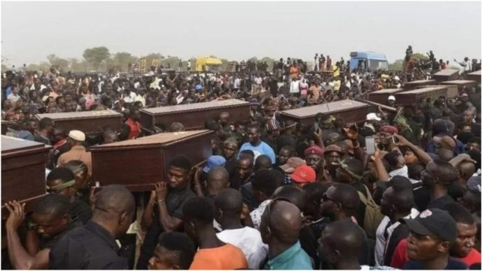 Najmanje 8 osoba ubijeno u napadu terorista na kršćansko selo u Nigeriji