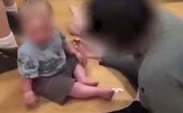 Roditelji objavili video bebe uhićeni
