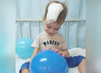 Dječak je prestao jesti, govoriti i hodati