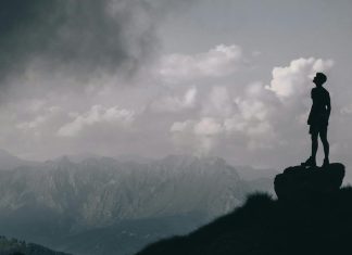 Ako prolazite kroz mračnu noć duše, Bog ima poruku za vas