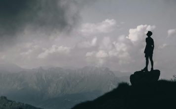 Ako prolazite kroz mračnu noć duše, Bog ima poruku za vas