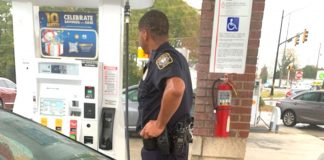 Žena je na benzinskoj srela policajca
