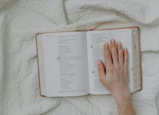 Biblija Riječ Božja
