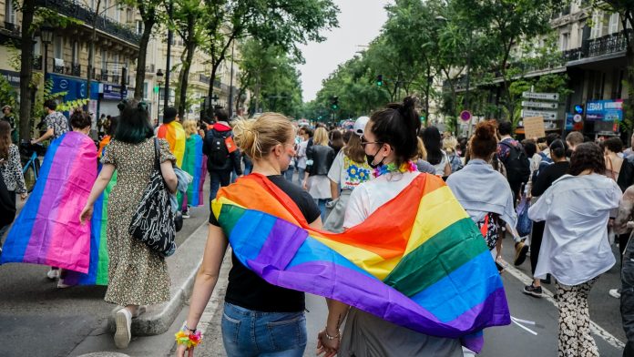 Njemačka katolička crkva odlučila dopustiti obrede za istospolne parove