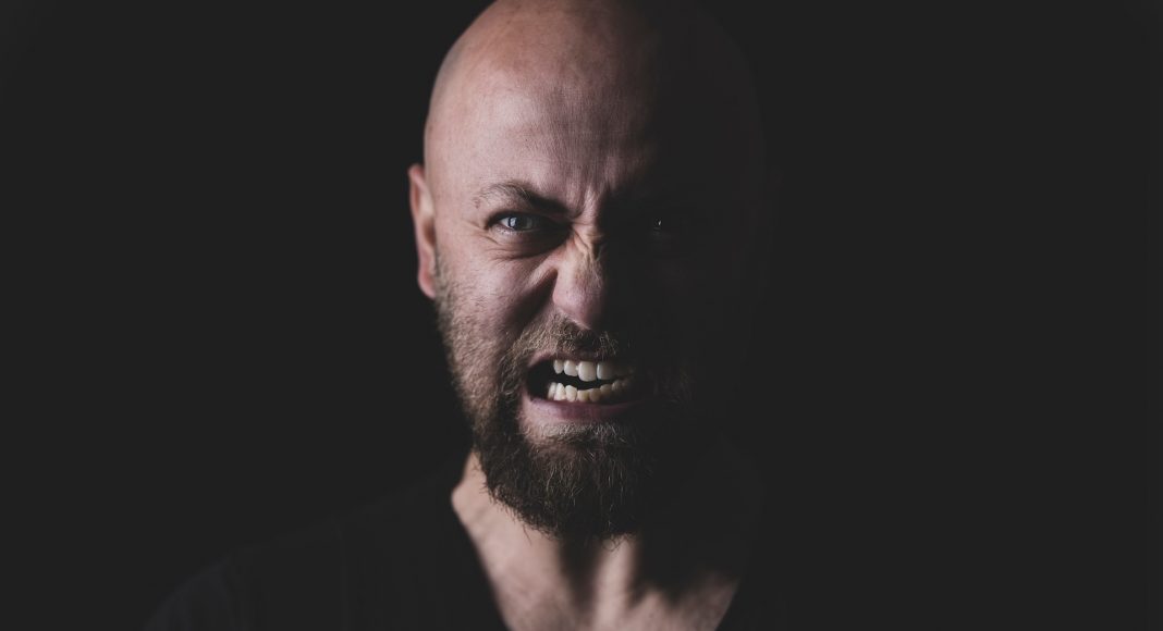 Zašto ljudi toliko psuju Boga