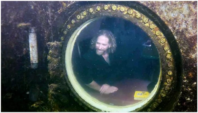 Proveo je 93 dana na dnu oceana