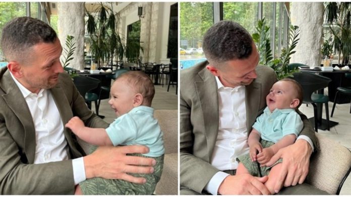 Švedski političar se susreo s bebom iz Crne Gore