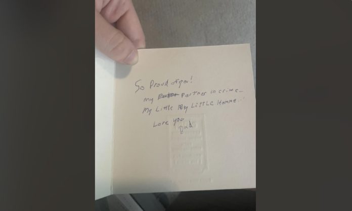 Tata s oštećenjem mozga je 20 minuta pisao ovu dirljivu poruku svome sinu