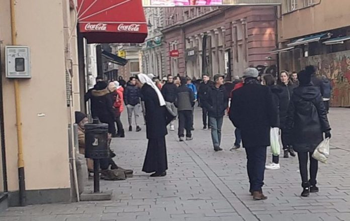 Časna i beskućnik