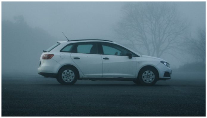 Hrvat parkirao auto u gradu u Srbiji
