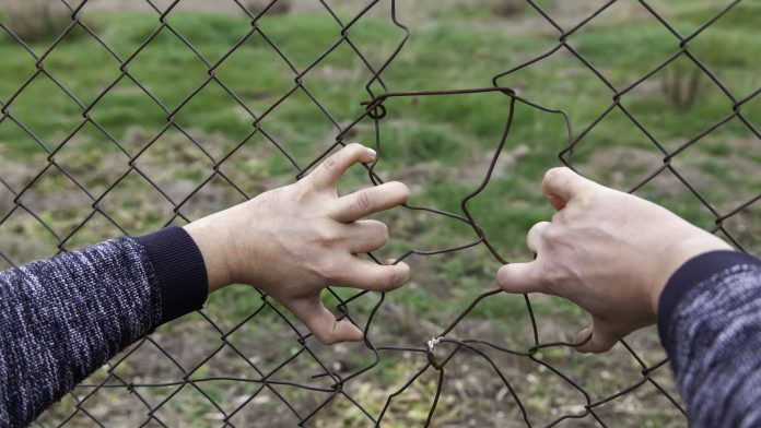Imigrant koji je u Njemačkoj osuđen zbog silovanja pušten na slobodu