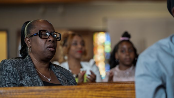 Kenija zabranila djelovanje pet crkava zbog sumnji za poticanje na smrt putem izgladnjivanja