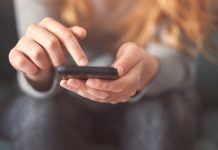 Muškarac ženi iz Hrvatske preko interneta obećao vezu