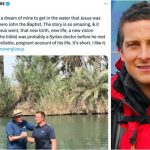 Bear Grylls kršten u rijeci Jordan