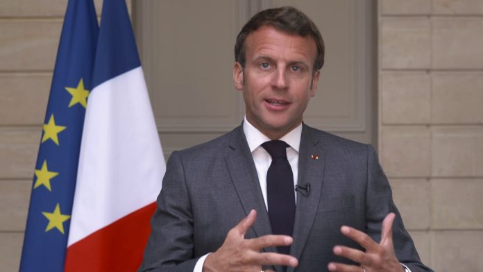 Emmanuel Macron pobačaj