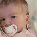 Roditelji žele spriječiti bolnicu da ukloni 7-mjesečnu bebu s uređaja za održavanje života